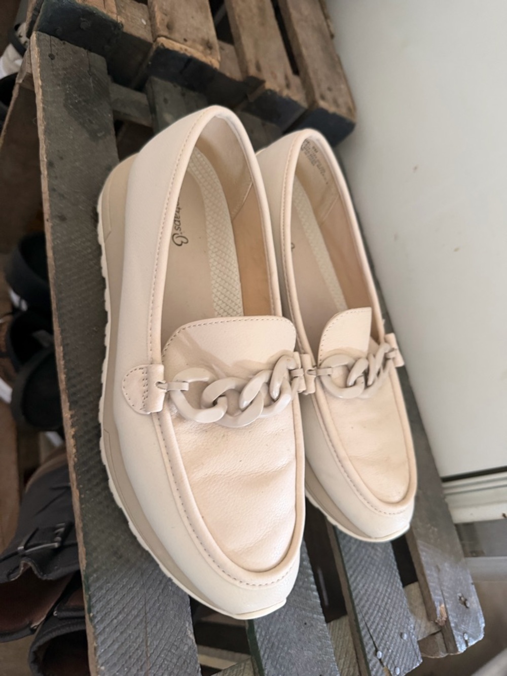 BareTraps Cream Chain-Trim Loafers